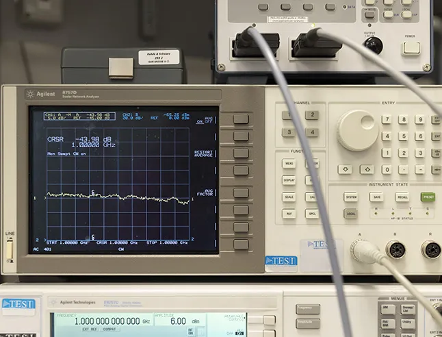 Strumentazione per misure a radiofrequenza e microonde